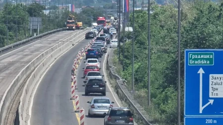 Udes izazvao kolaps na brzoj cesti Banjaluka - Klašnice (FOTO)