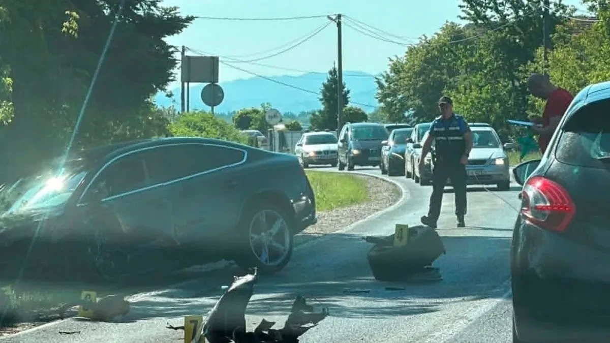 Žestok sudar u BiH, učestvovala tri vozila
