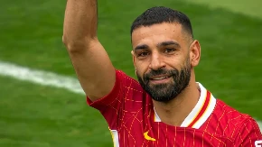 Emotivni rastanak na Enfildu: Mo Salah se u suzama oprostio od kluba