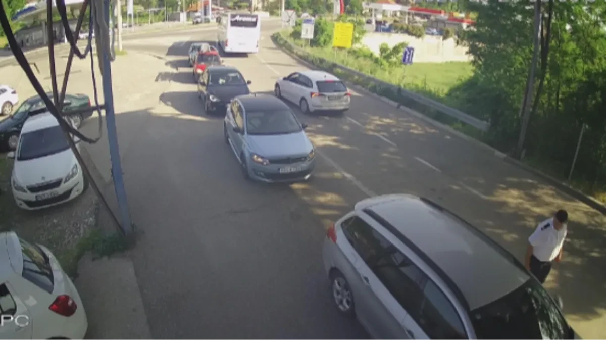 Na više graničnih prelaza u BiH velike gužve