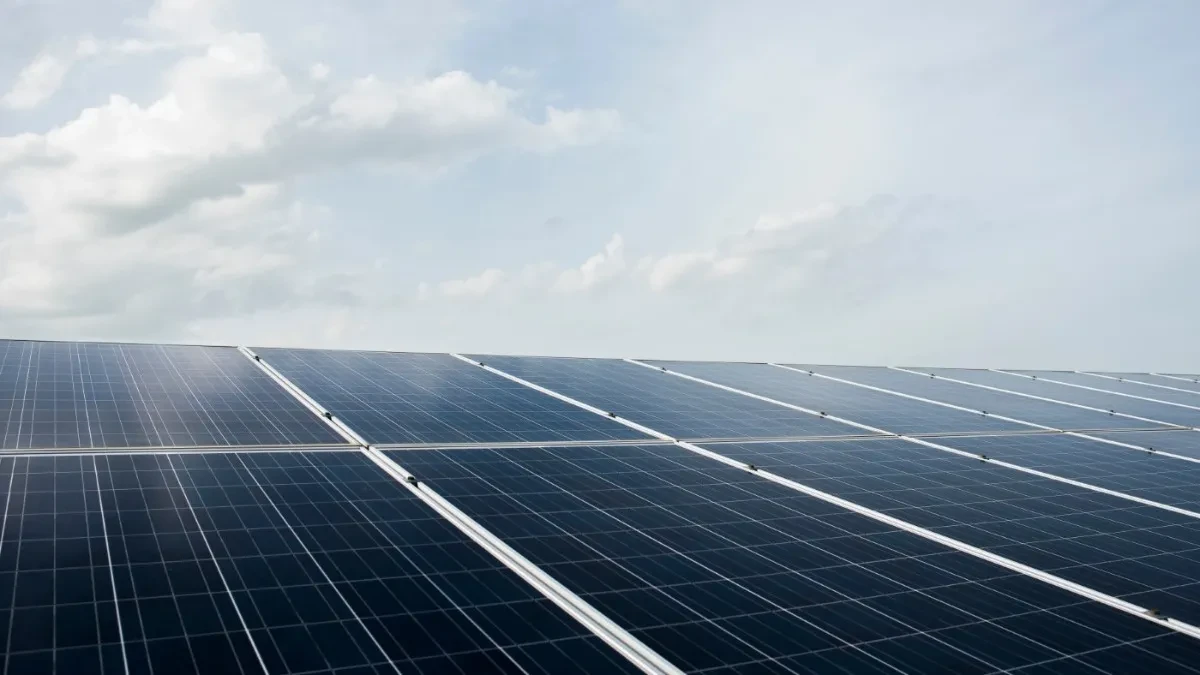 Solarne elektrane prave problem Evropi: Višak struje “otjerao“ cijene u minus