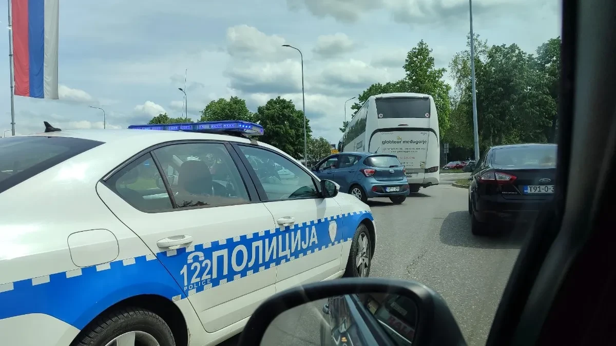 Nezgoda u mjestu Kobilja: Maloljetnici povrijeđeni na kvadu, podnesene prijave