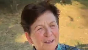 Vjernicima nije teško čekati satima da vide svetinju: Dirljive riječi gospođe iz Modriče ujedinjuju region (VIDEO)