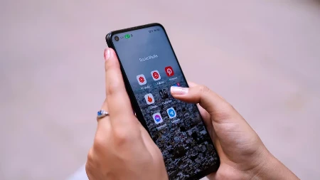Cijene pametnih telefona u Evropi dosegle rekordni nivo: Jeftini uređaji nestaju sa tržišta