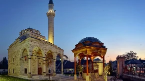 Muslimani danas proslavljaju Kurban-bajram: Miris somuna, okupljanje porodice i običaji koji se vijekovima čuvaju 