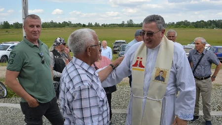 Lijepa sjećanja iz Mačkovca: Nakon tri decenije sveštenik Žarko poznao svoje bivše župljane