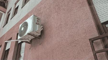Uvoz "težak" stotine miliona KM: Dok sve poskupljuje, klime pojeftinjuju