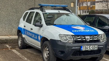 Šok u Modriči: U kući pronađene automatske puške i municija