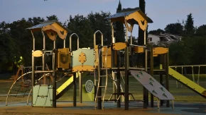 Počela sanacija dječjih igrališta u Banjaluci: Dotrajali mobilijar biće zamijenjen novim