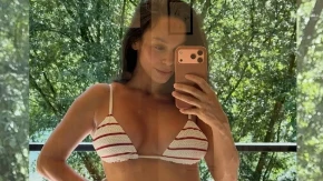 Edita Aradinović pozirala ispred ogledala: Pokazala trudnički stomak (FOTO)