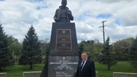 Dodik obišao spomenik đenerala Draže: Snažan podsjetnik na savezništvo i prijateljstvo srpskog i američkog naroda