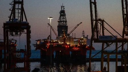 OPEC+ povećava proizvodnju nafte nakon izlaska UAE-a: Pala cijena nafte