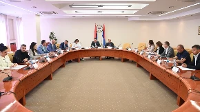 Sutra sjednica NSRS: Ovo je dnevni red