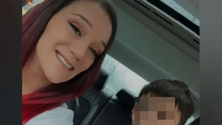 Potez koji je koštao života: Majka (34) troje djece poginula štiteći nepoznatu ženu ispred kafića