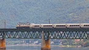 Uživanje u smaragdnoj ljepoti: Tokom ljeta turistički voz kroz kanjon Une