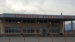 Modriča u junu bez autobuske stanice, građani traže hitno rješenje