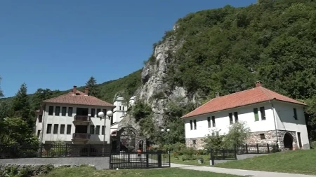 Svake godine na Đurđevdan se u ovom srpskom manastiru dešavaju čuda