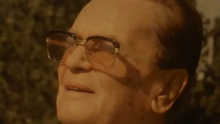 Tito u izdanju koje nikad niste vidjeli: Maršal pozirao u gaćama (FOTO)