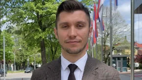 Kresojević o zaduženju: Britanski patriotizam od novih 500 miliona maraka!