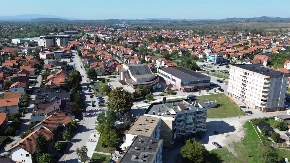 Opsadno stanje u Živinicama: Pretresi na više lokacija, u fokusu akcije ovaj političar