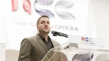 Drinić: Srbac ne propada zato što nema novca, već zato što se narodni novac troši bez odgovornosti 
