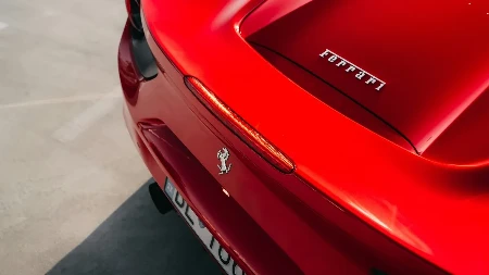 Luksuz na četiri točka: Ko najviše zarađuje po prodatom automobilu