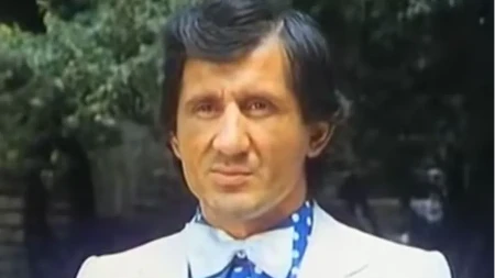 Malo ko zna da mu je ova pjevačica kćerka: Sarmu obožavali svi u Jugi, a čuveni glumac bio 40 godina ljut na njega jer je odabrao kriminal umjesto fakulteta