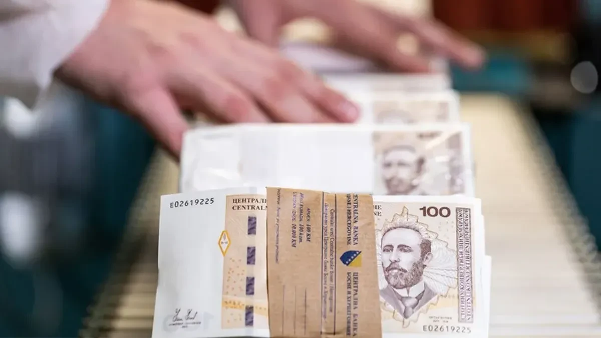 Plate od avgusta veće: Usvojen rebalans budžeta