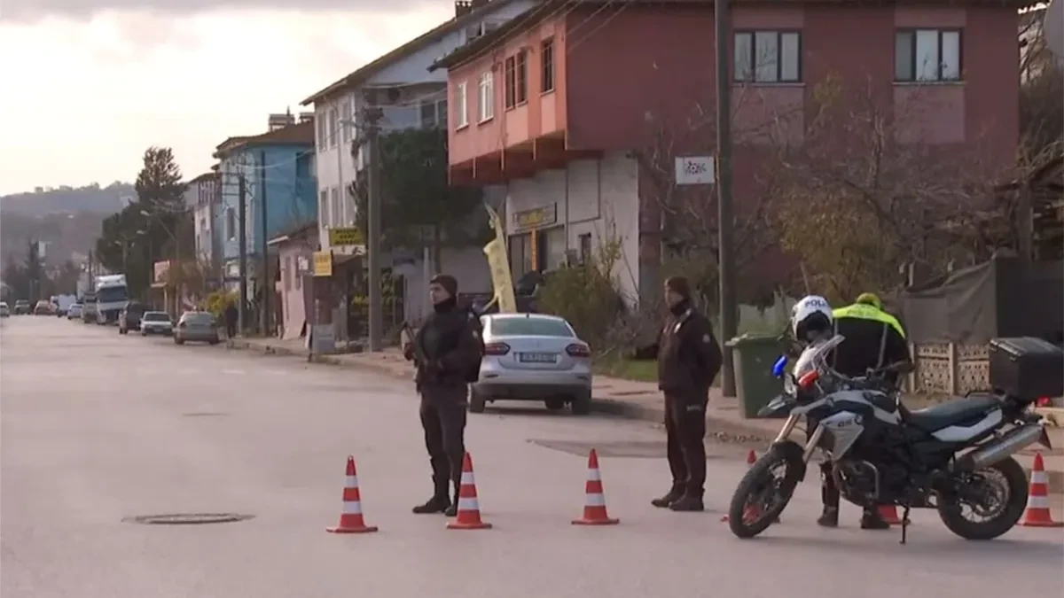 U Turskoj privedene 22 osobe zbog droge i prostitucije, među njima i poznata glumica