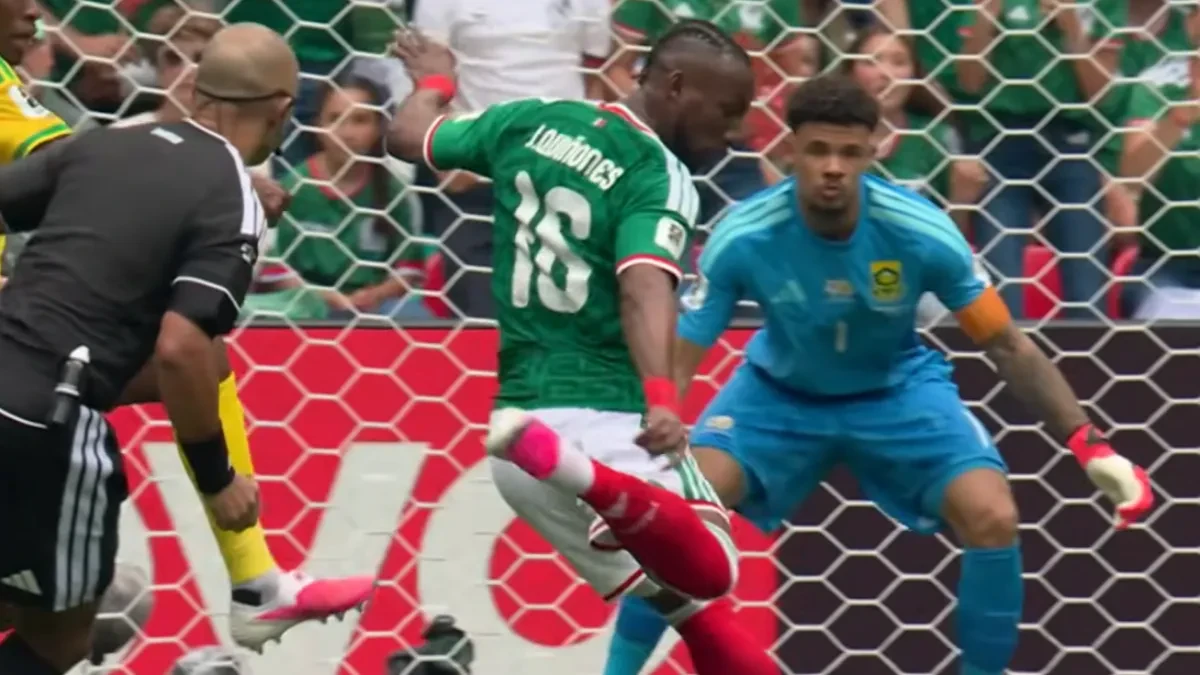 Pogledajte kako je pao prvi gol na Mundijalu: Stadion "Asteka" u delirijumu (VIDEO)