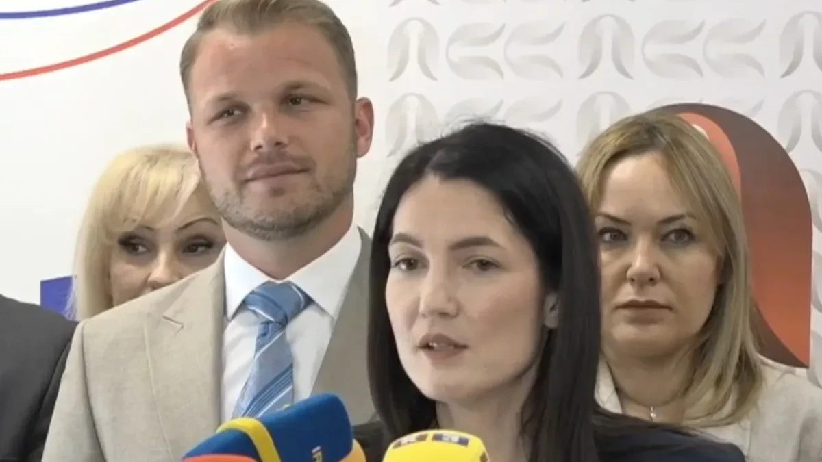 Sat otkucava: Na današnjem sastanku opozicije ni riječi o zajedničkim kandidatima