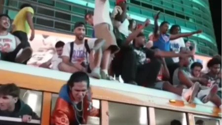 Haos na ulicama: NBA titula stigla u Njujork nakon više od pola vijeka
