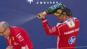 San oživio za Britanca: Hamilton prvi put slavio za Ferari