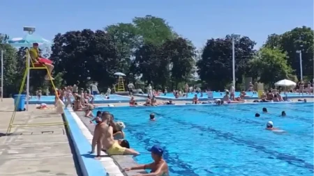 Nagrađeni najbolji učenici i sportisti: Besplatna sezonska ulaznica za bazen