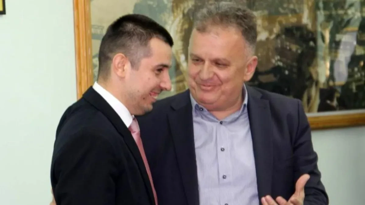 Šulić žestoko napao gradonačelnika Gradiške: "Pola pije, pola Šarcu daje"