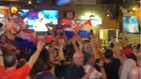 Englezi se našli sa Hrvatima u istom kafiću, pa im dobacivali: Vi ste go*na (VIDEO)