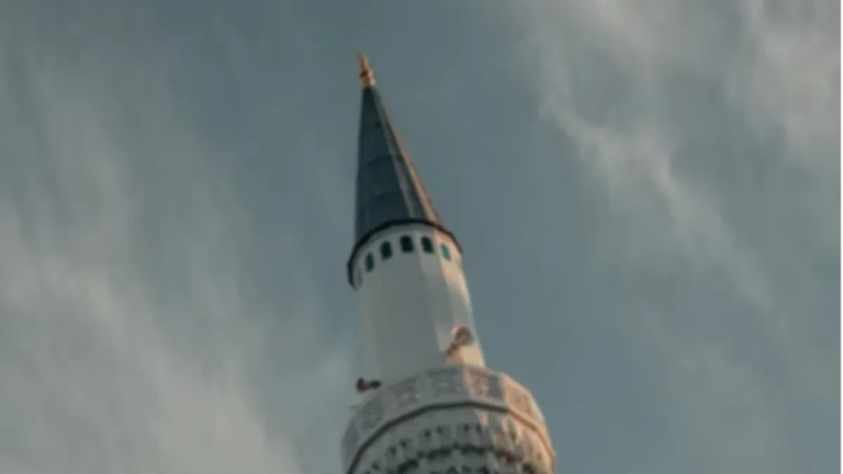 Par uhvaćen kako vodi ljubav u džamiji