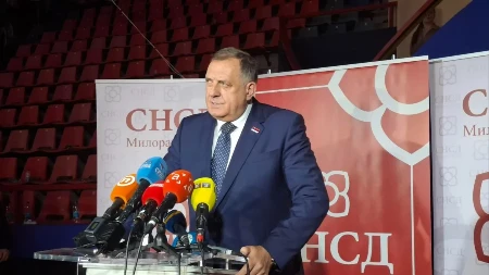 Dodik: Republika Srpska stabilna, sve drugo u BiH u političkom haosu
