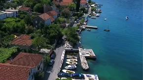 Đoković ljetuje u skrivenom raju u Crnoj Gori: Plaža nije rezervisana samo za "bogate", oduzima dah azurnom bojom vode (VIDEO)