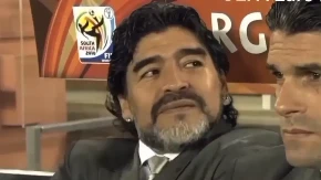 Mundijal budi uspomene na Maradonu: Legenda koja je sahranjena bez srca