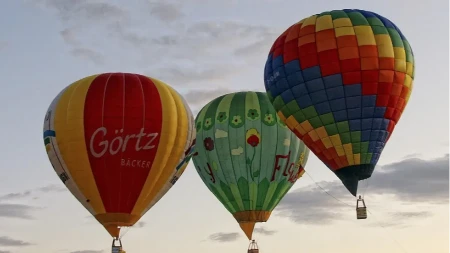 Od dječje pjesmice do internet senzacije: Zašto svi pjevaju „Sjela baba u balon“?