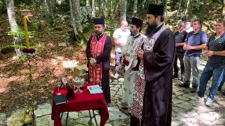 Obilježen dan sjećanja na 38.000 ubijenih Srba u kompleksu logora Gospić-Jadovno-Pag