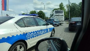 Drama na tranzitu u Banjaluci: Automobil pokosio radnika na kosilici, stvaraju se ogromne gužve