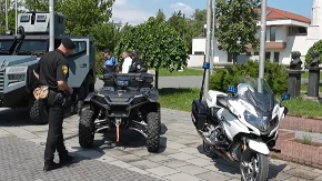 Pucnjava u Lukavici: Muškarac ranjen u kući, hitno prevezen u UKC Tuzla