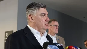 Milanović oduzeo sva državna odlikovanja Branimiru Glavašu