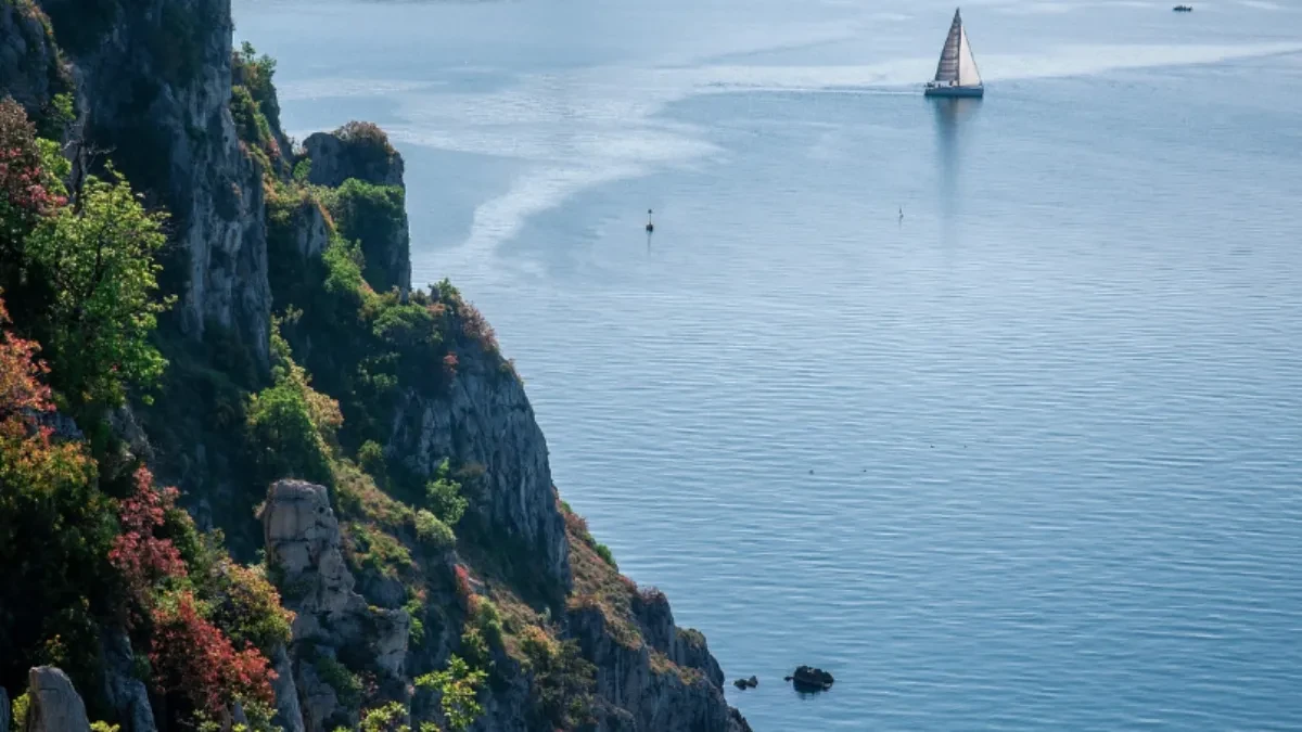 Pravilo na plaži u Trstu izazvalo raspravu: "Kao da živite u srednjem vijeku"