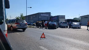 Sudar usporio saobraćaj: Udes u Lazarevu