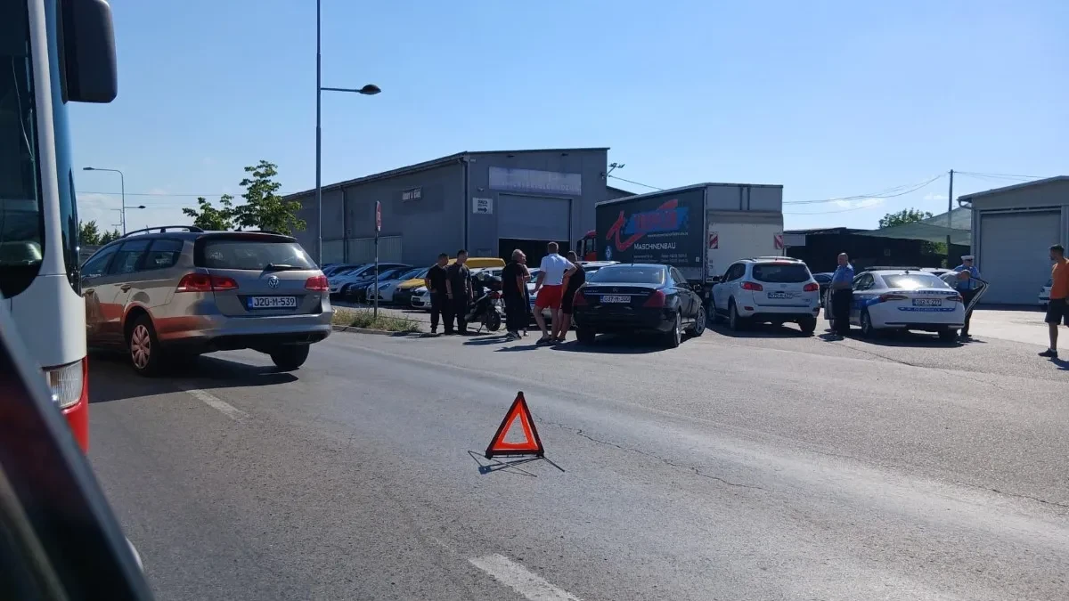 Sudar usporio saobraćaj: Udes u Lazarevu