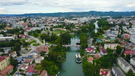 Dramatična borba za život na Vrbasu: Banjalučanin iz rijeke izvukao djevojku