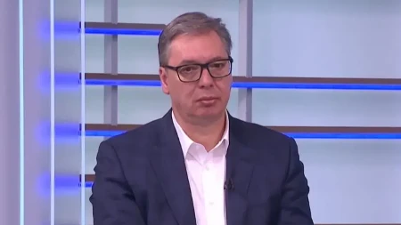 Vučić na skupu "Srbija jedna porodica": Posljednji put vam se obraćam kao predsjednik Republike
